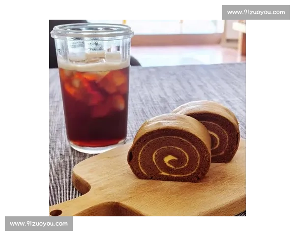 瑞士卷:绵密香甜的蛋糕卷与多种创意搭配的美味探索